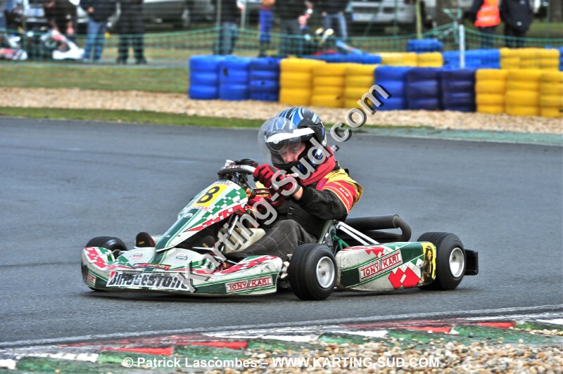 31102010-merignac-Lascombes (420).JPG